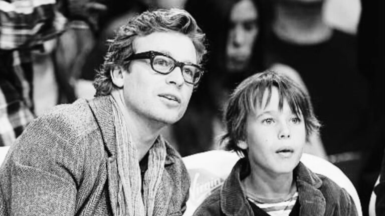 Claude Blue Baker (1)